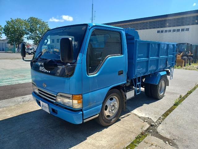 Nissan ATLAS TRUCK 2001 — фото автомобиля