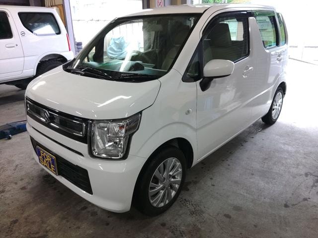 Suzuki WAGON R 2017 — фото автомобиля