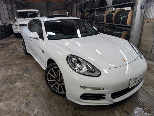 Porsche PANAMERA 2014 — фото автомобиля 1