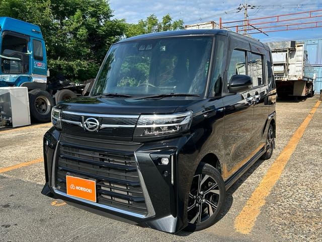 Daihatsu TANTO 2023 — фото автомобиля 1