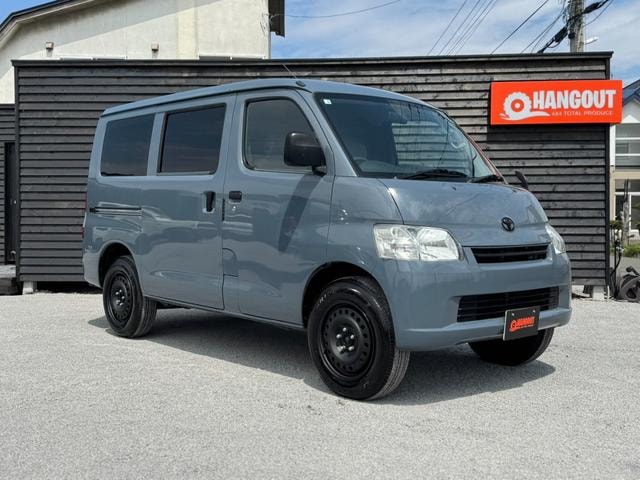 Toyota TOWNACE VAN 2011 — фото автомобиля 1