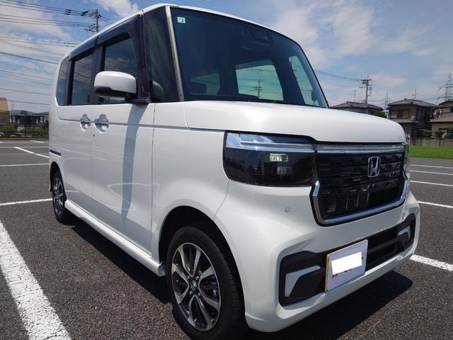 Honda N-BOX CUSTOM 2026 — фото автомобиля