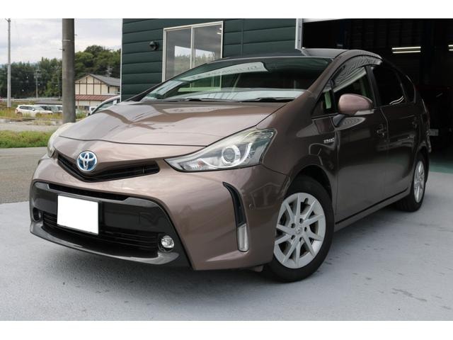 Toyota PRIUS ALPHA 2014 — фото автомобиля 1