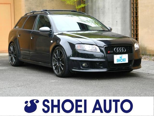 Audi RS4 AVANT 2007 — фото автомобиля 1