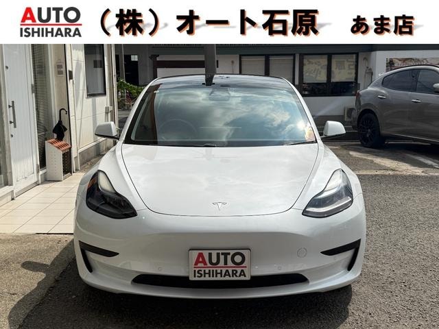 Tesla MODEL 3 2022 — фото автомобиля 1