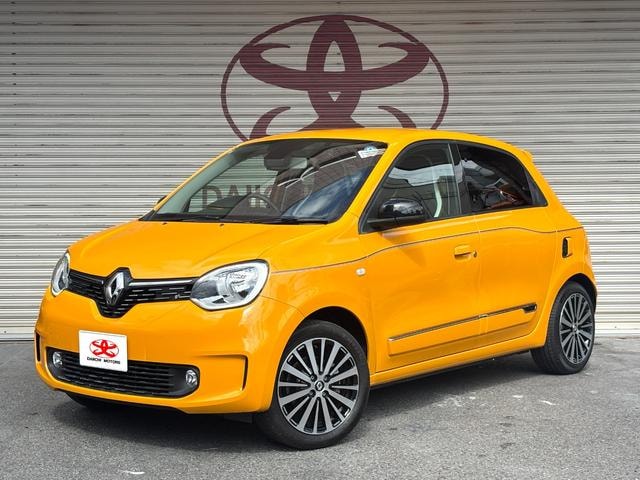Renault TWINGO 2023 — фото автомобиля