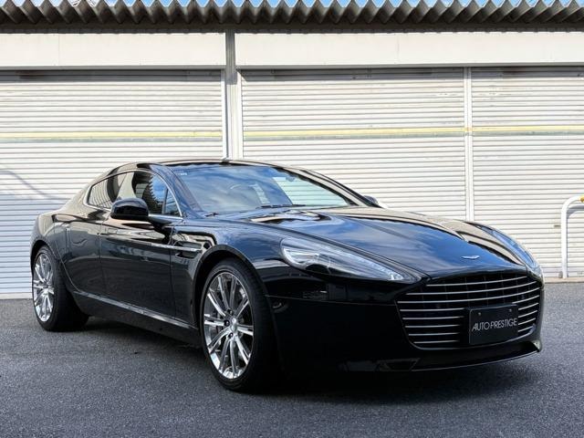 Aston Martin RAPIDE 2013 — фото автомобиля