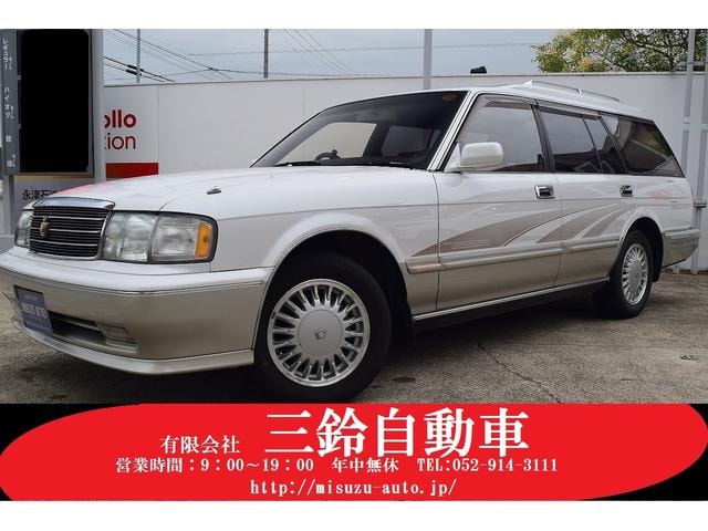 Toyota CROWN STATIONWAGON 1997 — фото автомобиля