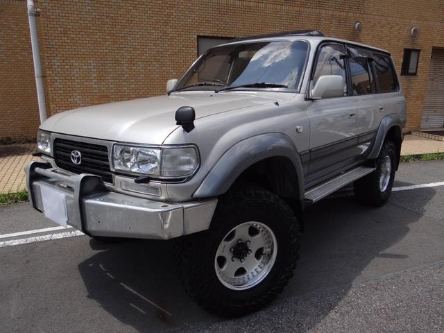 Toyota LAND CRUISER 80 1996 — фото автомобиля