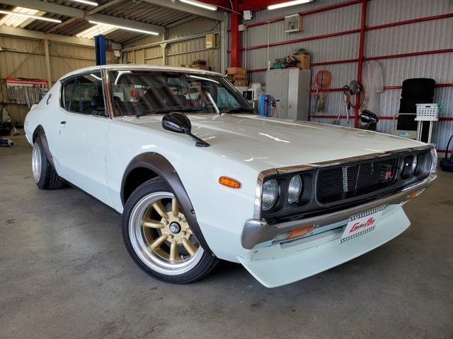 Nissan SKYLINE 1975 — фото автомобиля
