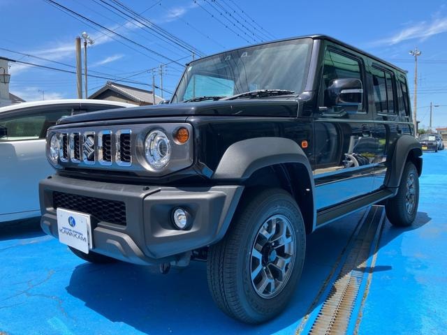Suzuki JIMNY NOMADE 2026 — фото автомобиля 1