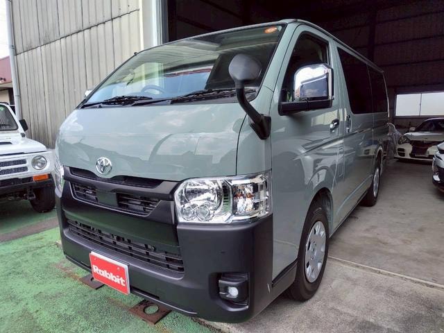 Toyota HIACE VAN 2025 — фото автомобиля 1