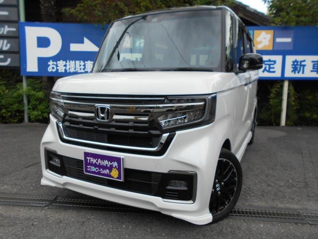 Honda N-BOX CUSTOM 2022 — фото автомобиля 1
