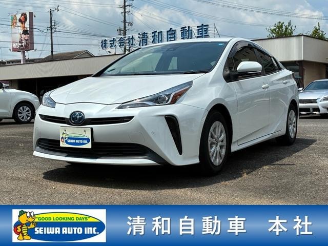 Toyota PRIUS 2021 — фото автомобиля 1