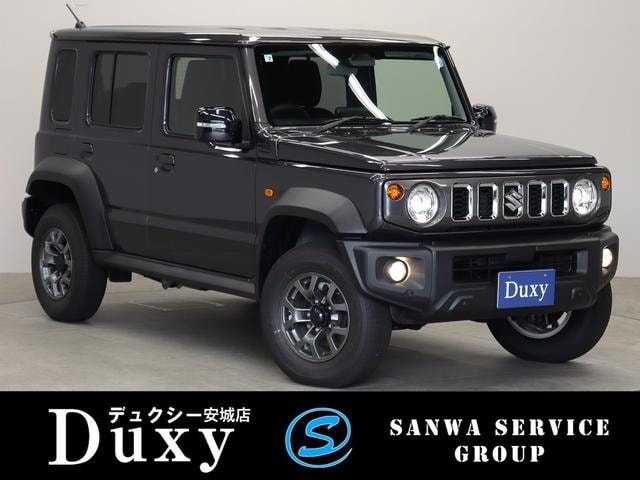 Suzuki JIMNY NOMADE 2026 — фото автомобиля