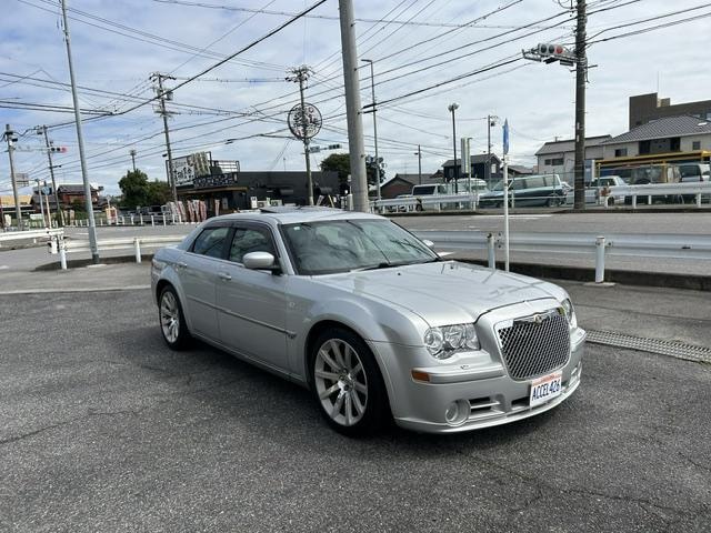 Chrysler 300C 2007 — фото автомобиля