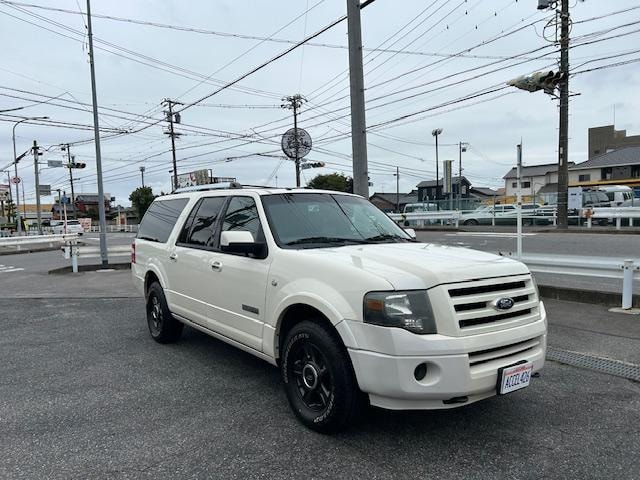 Ford EXPEDITION 2008 — фото автомобиля 1