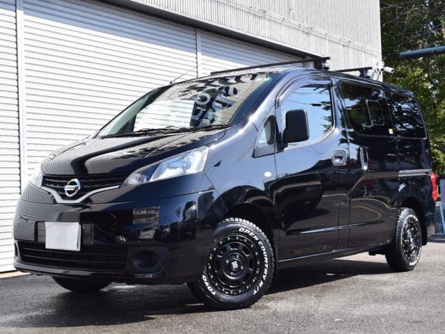 Nissan NV200 VANETTE VAN 2017 — фото автомобиля