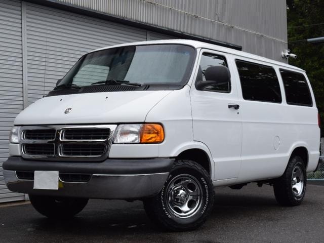 Dodge VAN 2000 — фото автомобиля