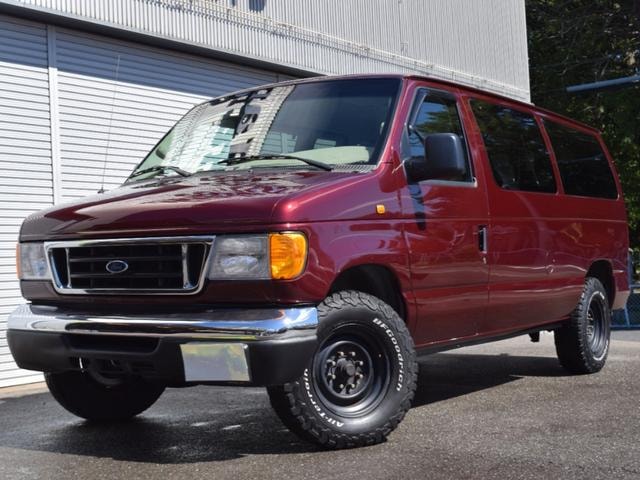 Ford ECONOLINE 2007 — фото автомобиля 1