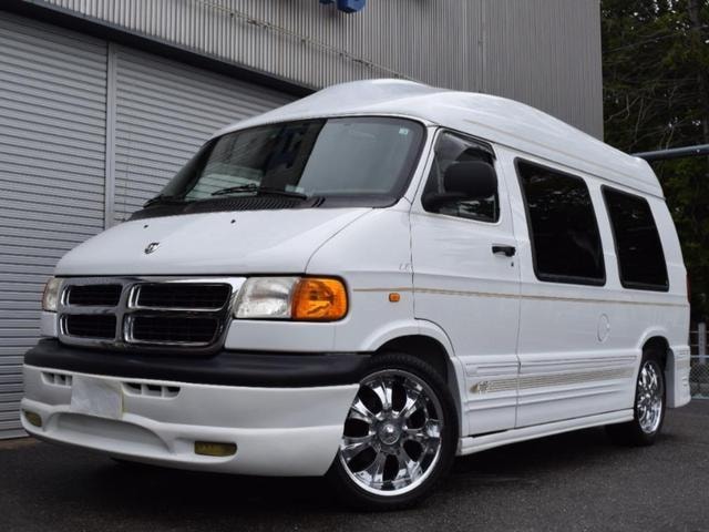 Dodge VAN 2001 — фото автомобиля 1