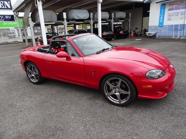 Mazda ROADSTER 2004 — фото автомобиля 1
