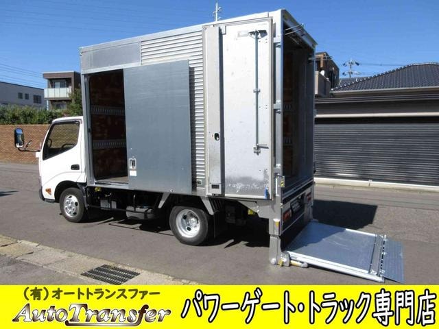 Toyota DYNA TRUCK 2018 — фото автомобиля