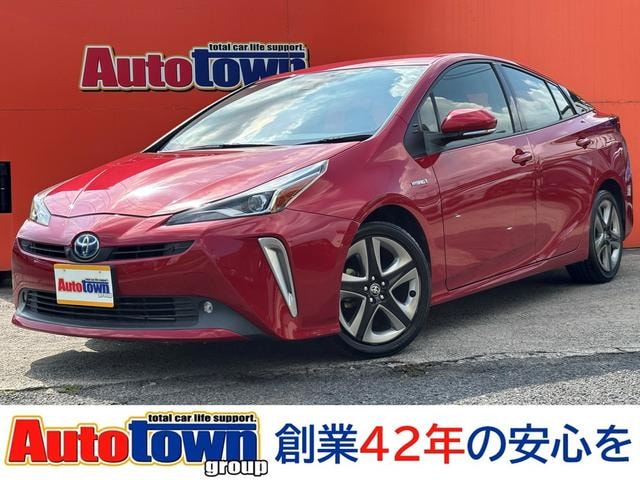 Toyota PRIUS 2020 — фото автомобиля 1