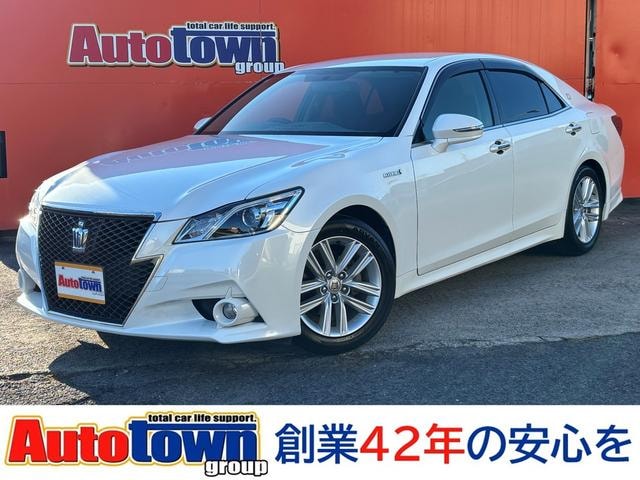 Toyota CROWN HYBRID 2014 — фото автомобиля