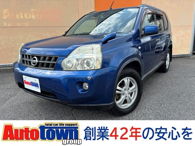 Nissan X-TRAIL 2009 — фото автомобиля 1