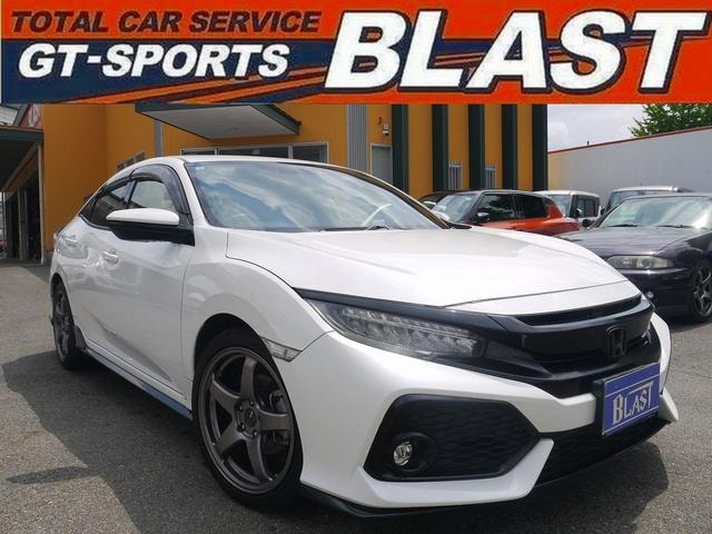 Honda CIVIC 2018 — фото автомобиля 1