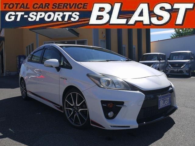 Toyota PRIUS 2013 — фото автомобиля 1