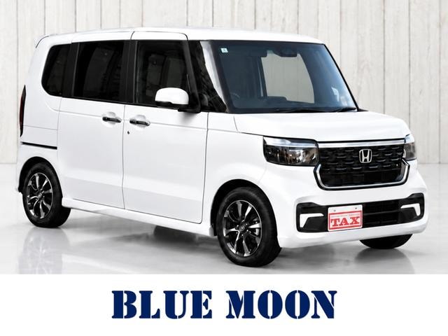 Honda N-BOX CUSTOM 2025 — фото автомобиля 1
