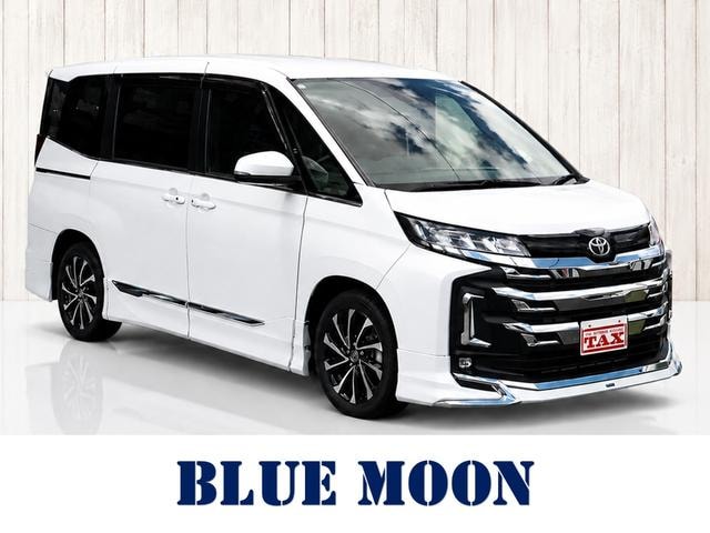 Toyota NOAH 2024 — фото автомобиля 1