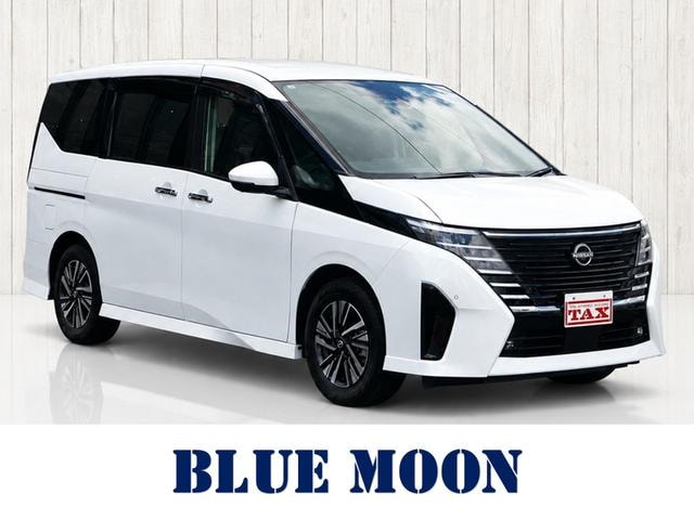 Nissan SERENA 2023 — фото автомобиля 1