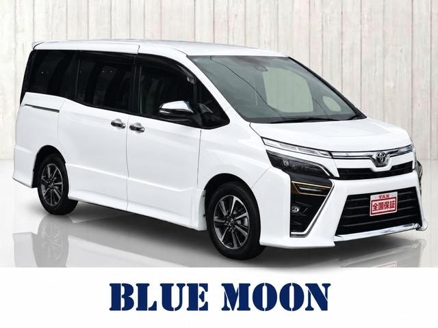 Toyota VOXY 2021 — фото автомобиля 1
