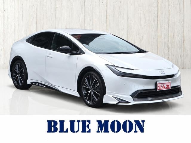 Toyota PRIUS 2026 — фото автомобиля 1