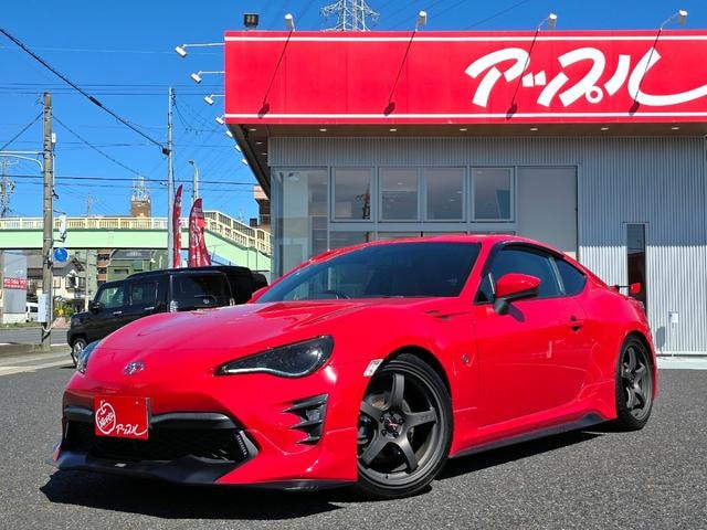 Toyota 86 2018 — фото автомобиля 1