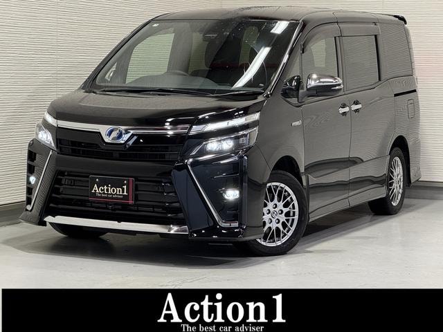 Toyota VOXY 2019 — фото автомобиля 1