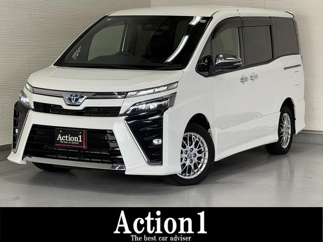 Toyota VOXY 2020 — фото автомобиля 1