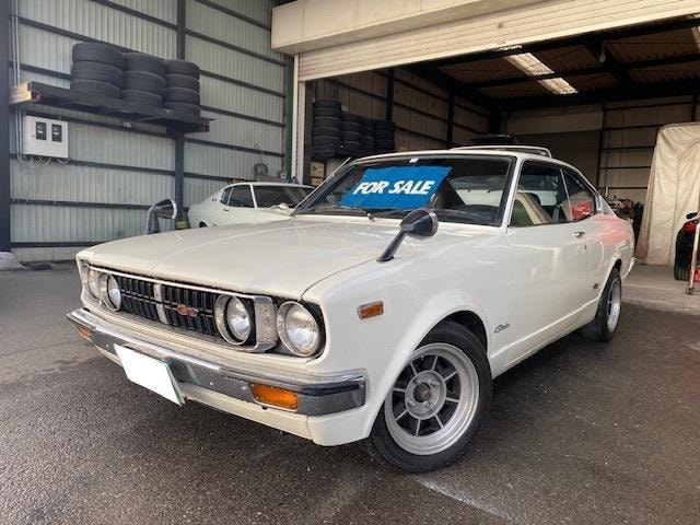 Toyota CARINA 1977 — фото автомобиля