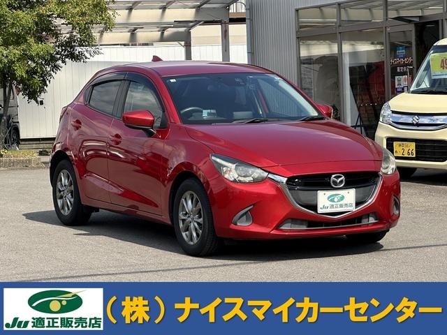 Mazda DEMIO 2017 — фото автомобиля