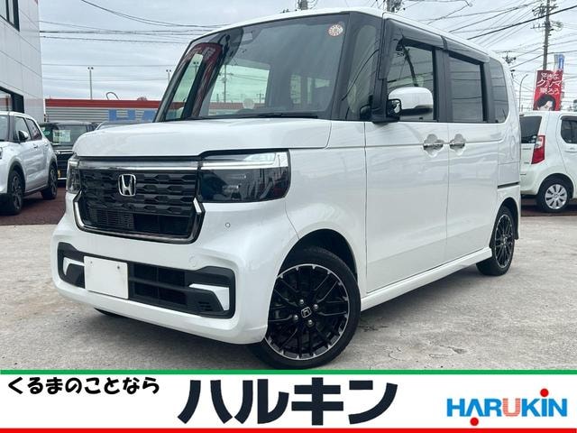 Honda N-BOX CUSTOM 2024 — фото автомобиля 1