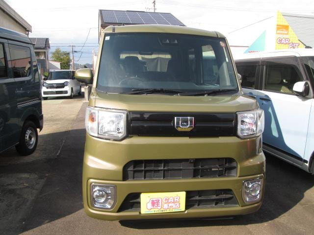 Daihatsu WAKE 2021 — фото автомобиля 1