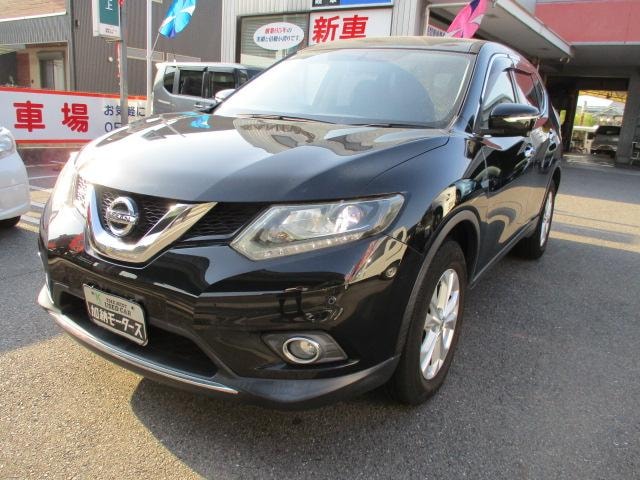 Nissan X-TRAIL 2015 — фото автомобиля 1