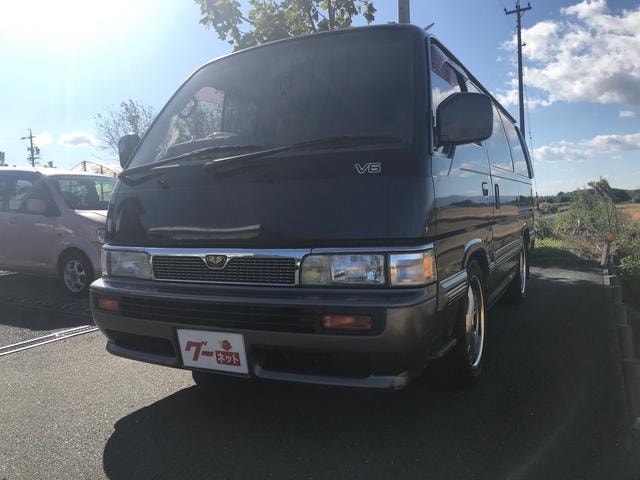 Nissan CARAVAN COACH 1994 — фото автомобиля 1