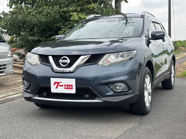 Nissan X-TRAIL 2015 — фото автомобиля