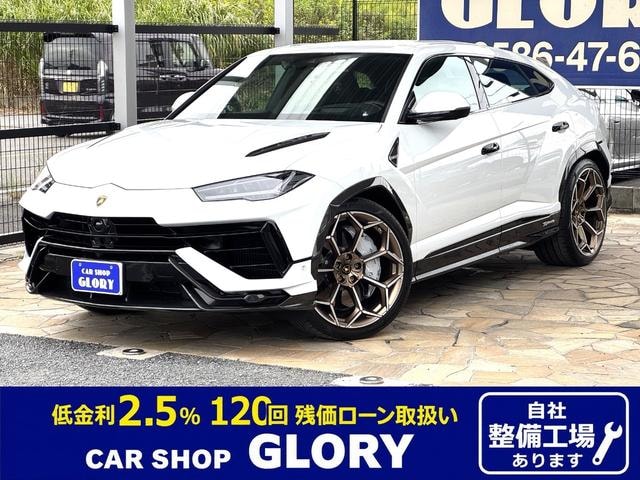 Lamborghini URUS 2024 — фото автомобиля
