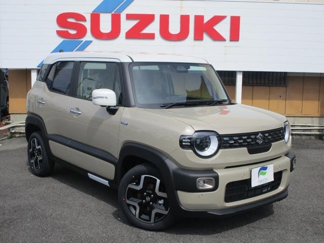 Suzuki XBEE 2026 — фото автомобиля 1