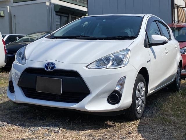 Toyota AQUA 2015 — фото автомобиля 1